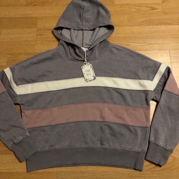 New “Pink Rose” crop hoodie size Large with tag - Picture 1 of 3
